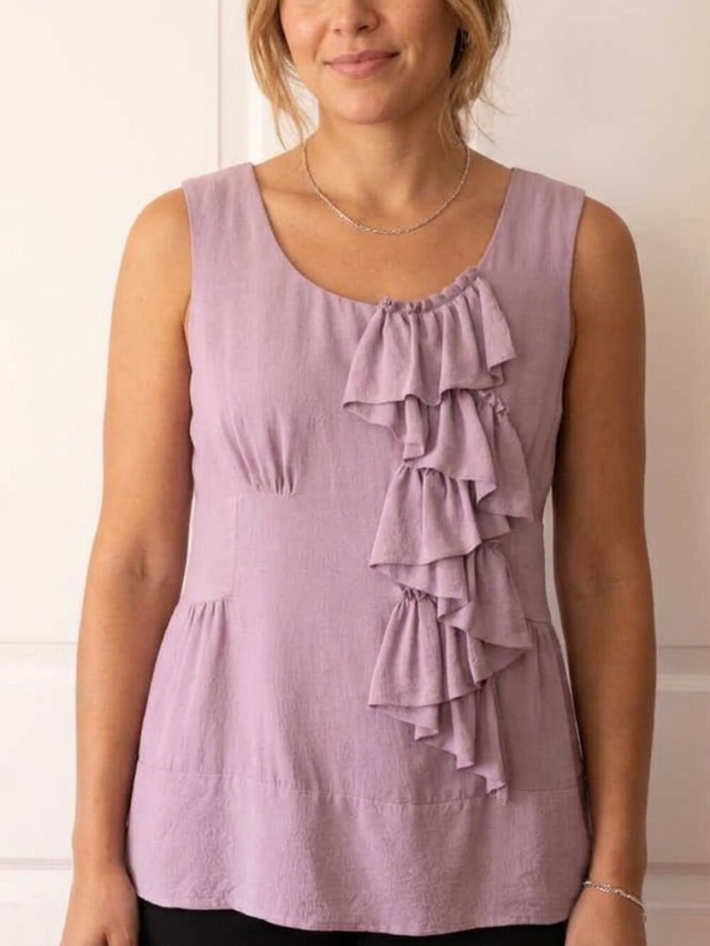 VICTOR Victor Alfaro 100% Silk Blouse Lavender Ruffle Tank EUC Size 10